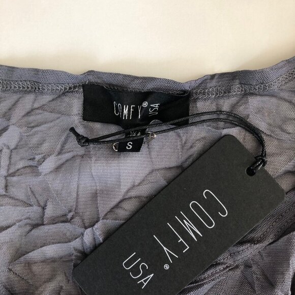 NWT Comfy USA Gray Sheer Mesh Crinkle Top Size S - Picture 5 of 6